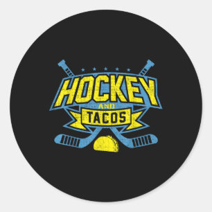Field Hockey And Tacos Fan League Eishockeyspieler Runder Aufkleber