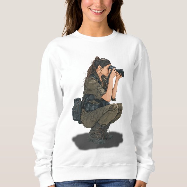 Field Photographer with Action Gear Sweatshirt (Vorderseite)