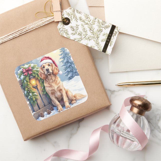 Field Spaniel Snowy Fence Santa Hat Christmas Art Quadratischer Aufkleber (Schenken)