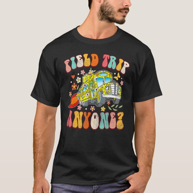 Field Trip Anyone Groovy School Bus Driver Yellow  T-Shirt (Vorderseite)