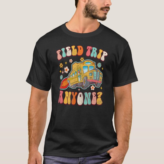 Field Trip Anyone Groovy School Bus Driver Yellow  T-Shirt (Vorderseite)