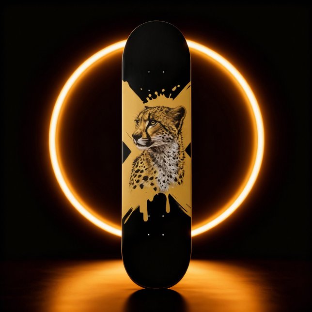 Fierce Cheetah Graphic Skateboard (Von Creator hochgeladen)