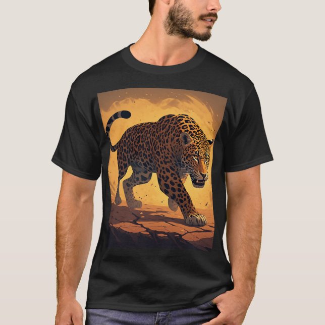 Fierce Leopard Prowling at Sunset T-Shirt (Vorderseite)