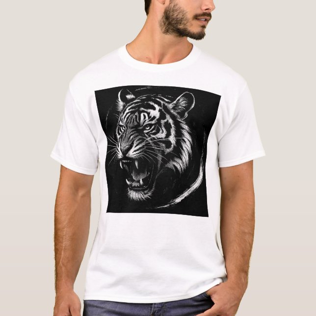 Fierce Tiger Roar – Monochrome Ink Style T-Shirt (Vorderseite)