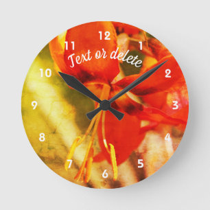 Fiery Orange Taglilie Blume Abstrakt Personalisier Runde Wanduhr