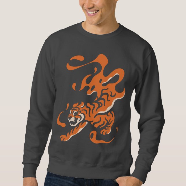 Fiery Tiger: Asiatisches kühnes Design Sweatshirt (Vorderseite)