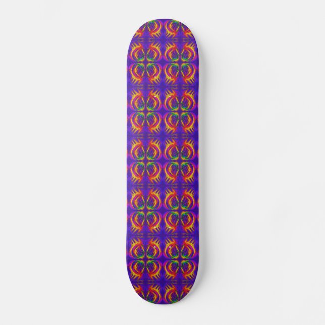 Fiery Tribal Pattern Skateboard (Vorderseite)