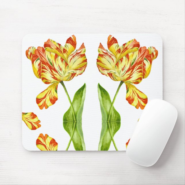 Fiery Tulips auf einem Mousepad (Mit Mouse)