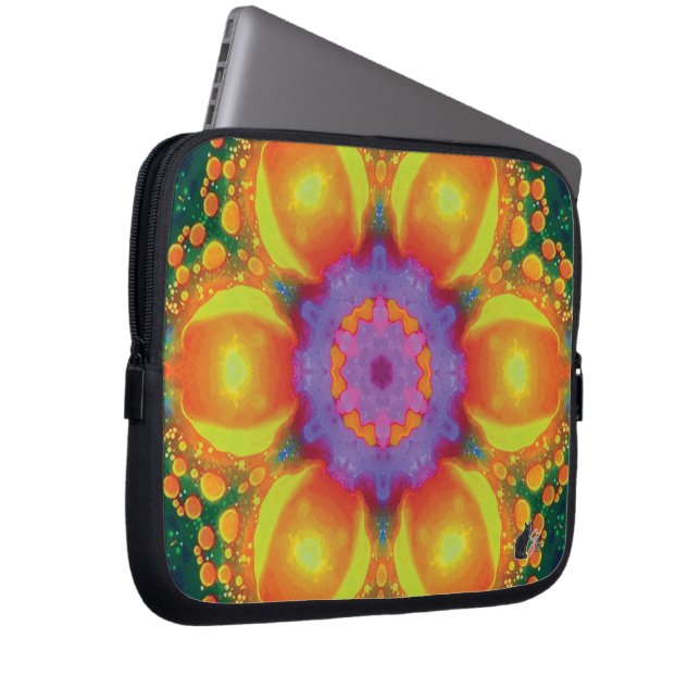 Fiesta Kaleidoscope Laptop Sleeve (Vorne Rechts)