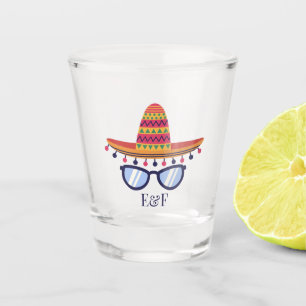 Fiesta Sombrero und Sonnenbrillen Custom Initials Schnapsglas