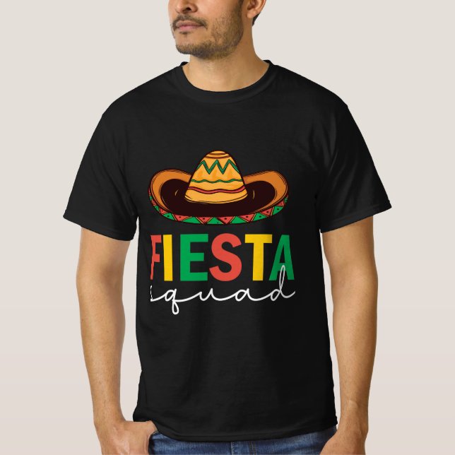 Fiesta Squad Sombrero Design T-Shirt (Vorderseite)