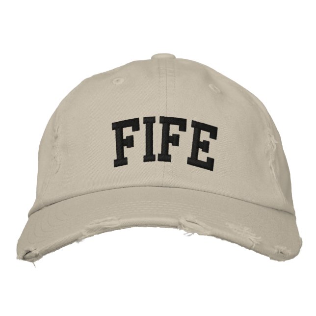 Fife bestickter Hut (Vorderseite)