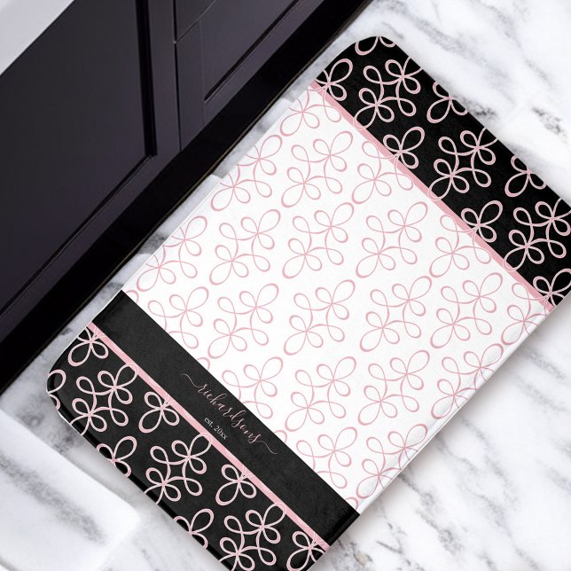Filigree Muster Monogram Elegant Schwarz Rosa Weiß Badematte (Filigree Pattern Monogram Elegant Black Pink White Bath Mat)