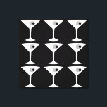 Film Noir Ein weiterer Martini Stretched Canvas Pr Leinwanddruck<br><div class="desc">Dieser Film Noir Eine andere Martini Stretched Canvas Print verfügt über einen schwarzen Hintergrund und das geflieste Bild einer weißen Silhouette eines Martini-Glas. In jedem Glas ist ein grauer Oliven mit einem schwarzen Pimento. Das ist ein lustiger und ausgeklügelter Leinwand-Druck für jeden, der sich wünscht, in einem klassischen Film zu...</div>