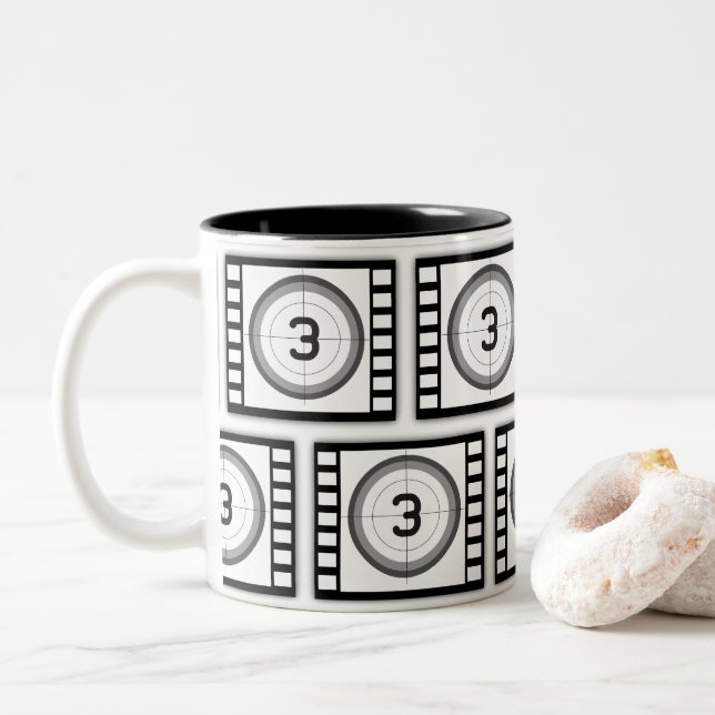 FILMFRAME-MOTIF ZWEIFARBIGE TASSE (Mit Donut)