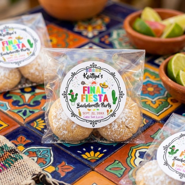 Final Fiesta Mexicana Bachelorette Party Favor Runder Aufkleber (Von Creator hochgeladen)