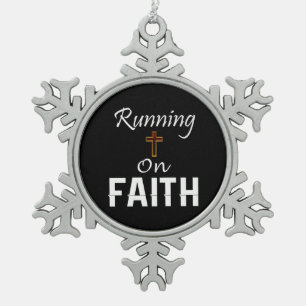 Findet auf dem Glaubenskandidaten statt Schneeflocken Zinn-Ornament