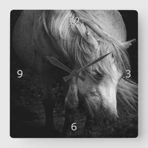 Fine Art Pony Head und Mane Quadratische Wanduhr