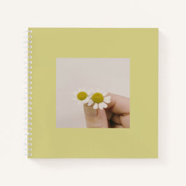 Fingertip Daisy – Weiches ästhetisches Spiralnotiz Notizbuch