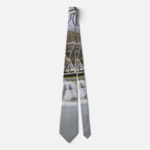 Finley Dam nach dem Regen Neck Tie Krawatte