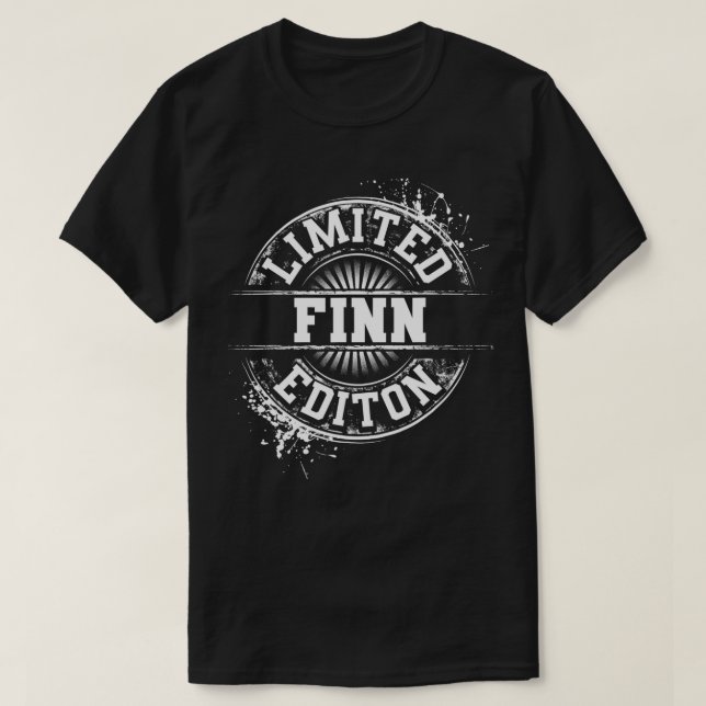 FINN Funny Familienname Tree Geburtstag Wiedersehe T-Shirt (Design vorne)