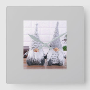 FINNISCHE GNOMES SCHÖN UND NIEDLICH QUADRATISCHE WANDUHR