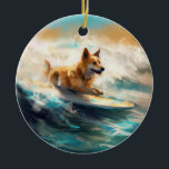 Finnisches Lapphund Beach Surfainting Keramik Ornament<br><div class="desc">Tauchen Sie ein in die spielerische Welt des Kaninchen-Abenteuers mit diesem faszinierenden Bild. Ein gepflegter Hund geht zu den Wellen und reitet geschickt auf einem sonnengeküssten Strand. Das lebendige Kunstwerk vereint wunderbar das Wesentliche der Erregung am Strand, während der Hund furchtlos auf den Wellen reitet und den Geist von Spaß...</div>