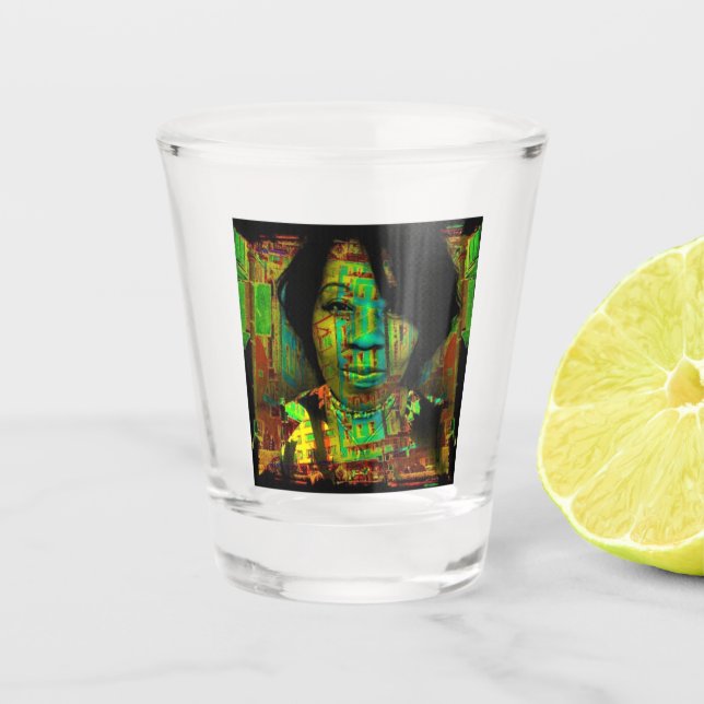Fiona Amaka Shot Glass Schnapsglas (Vorderseite)