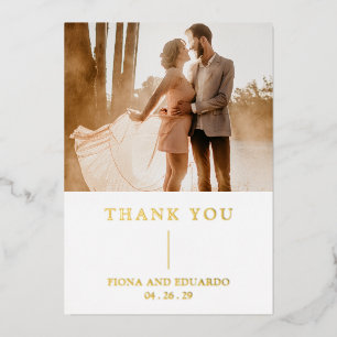 Fiona Bold Monogram Modern Wedding Folieneinladung
