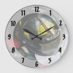 Fire Fighter's Helmet Closeup Große Wanduhr