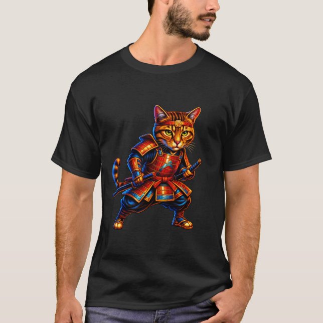 Fire Samurai Katze T-Shirt – Rote & Goldene Fellin (Vorderseite)