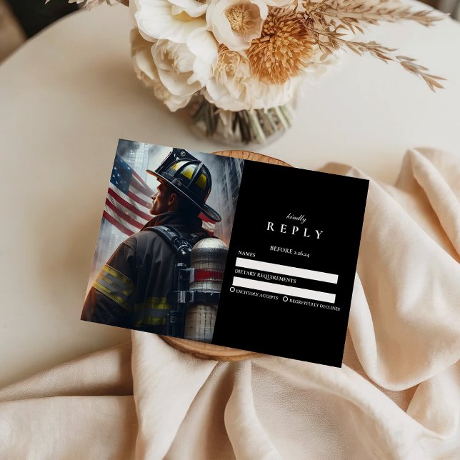 Firefighter Graduation Ceremony RSVP Karte (Von Creator hochgeladen)