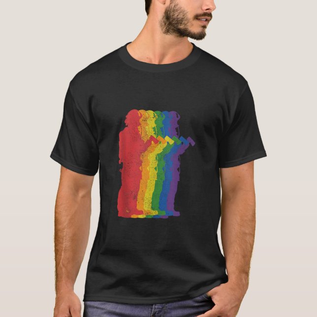 Fireman Firefighter Gay Pride LGBTQ Support Rain T-Shirt (Vorderseite)