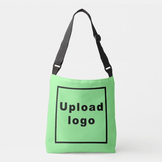 Firmenlogo auf hellgrüner, übersichtlicher Tasche (Vorderseite)