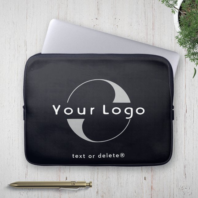 Firmenlogo auf Schwarz-weißer, sauberer Markenfirm Laptopschutzhülle (Von Creator hochgeladen)