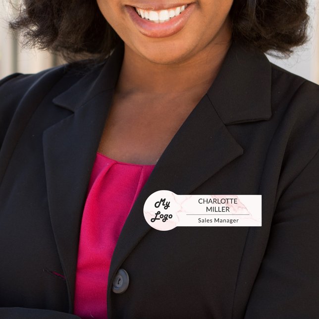 Firmenlogo aus rosa Marmor Namensschild (Von Creator hochgeladen)