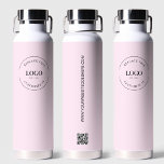 Firmenlogo Custom QR Code Website Pink Trinkflasche<br><div class="desc">Machen Sie eine kühne Erklärung für Ihr Geschäft mit dem Business Logo Custom QR Code Website Pink Water Flasche. Diese berufliche Wasserflasche zeigt nicht nur Ihr Firmenlogo, sondern bietet auch eine einzigartige und effektive Möglichkeit, den Webverkehr und die Verlobung der Kunden zu steigern. Mit dem benutzerdefinierten QR-Codegenerator auf der Flasche...</div>