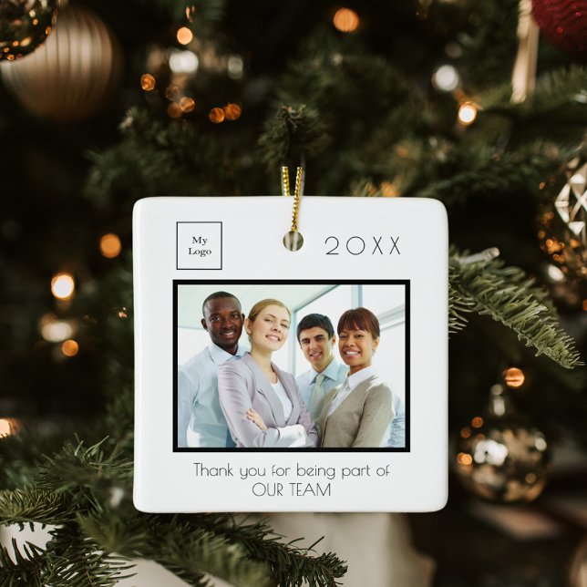 Firmenlogo Foto Danke weiß Keramikornament (Von Creator hochgeladen)