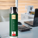 Firmenlogo Foto smaragdgrün Trinkflasche<br><div class="desc">Ein smaragdgrüner Hintergrund. Personalisieren Sie Ihr Firmenlogo,  Ihren Namen und ein Profil-Foto und fügen Sie es hinzu.</div>