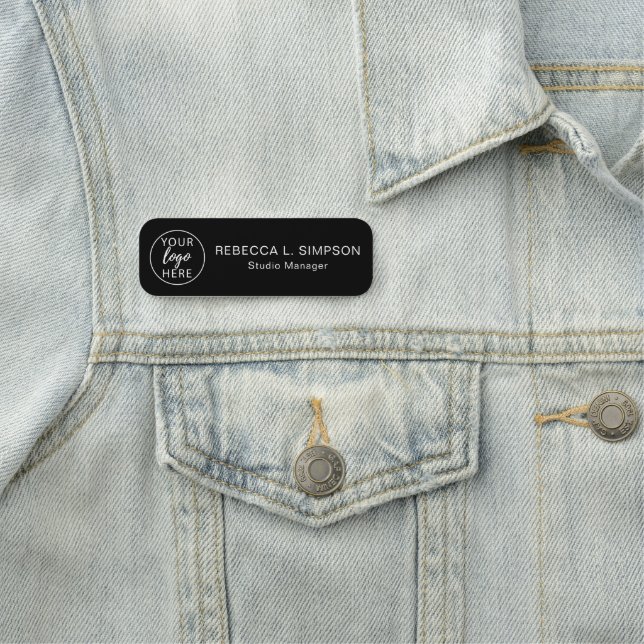 Firmenlogo Mitarbeiter des Magnethauses Namensschild (Beispiel)