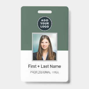 Firmenlogo Mitarbeiterausweis Barcode individuell Ausweis