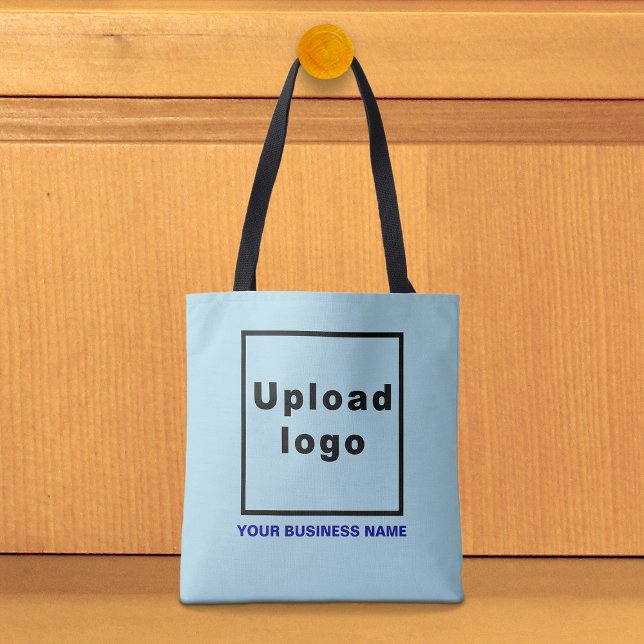 Firmenname und Logo auf der hellblauen Tasche (Light blue tote bag with your business name and logo)