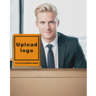 Firmenname und Logo in Orange Color Acrylschild