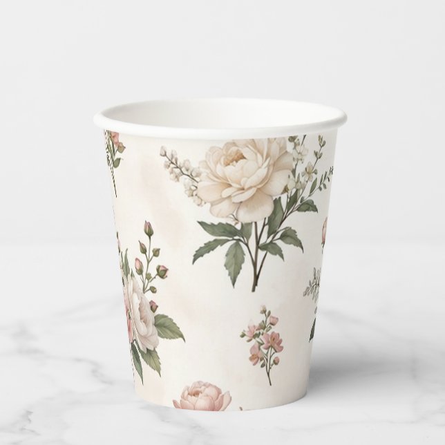 First Bloom Floral Baby Shower Papierbecher (Vorderseite)