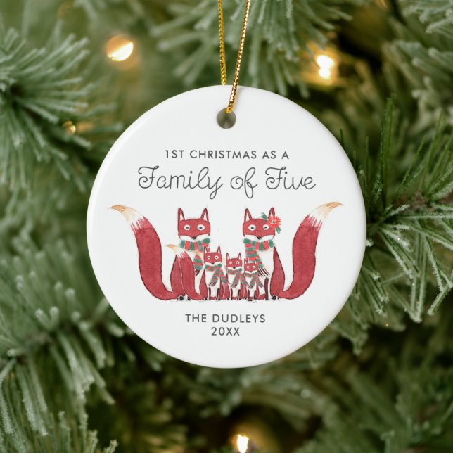 First Christmas as Family of 5 Personalized Foxes Keramik Ornament (Baum)