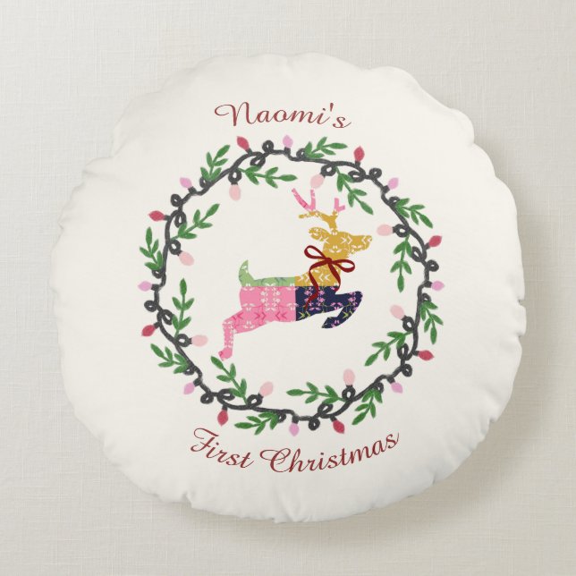 First Christmas Deer with Wreath Customize Rundes Kissen (Vorderseite)