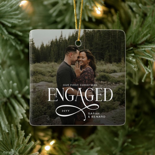 First Christmas Engaged  Chic Couples 2 Photos Keramikornament (Baum)