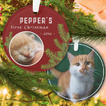 First Christmas Pine Kitten Cat 2 Foto Keepake Ornament<br><div class="desc">Erste Weihnachtsferien Kätzchen 2 Foto Keepake Ornament. Niedliches erstes Weihnachtskätzchen Foto mit Weihnachtsbaumästen. Personalisieren Sie das Ornament mit dem Foto Ihrer Katze auf der Vorderseite und auf der Rückseite des Ornaments, Name und Jahr - geben Sie Ihr Lieblings-Kitten-Foto ein. Sie können dieses maßgeschneiderte Ornament für jedes Haustier verwenden. Ein schöner...</div>