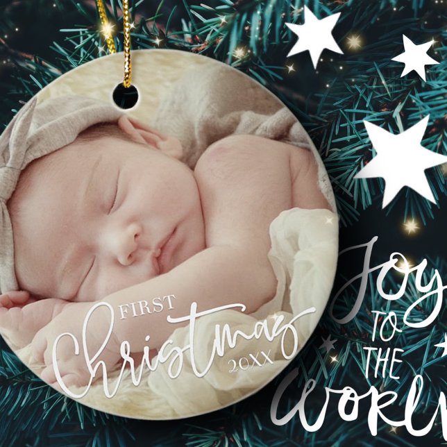 First Christmas Simple Script Custom Baby Foto Keramik Ornament (Von Creator hochgeladen)