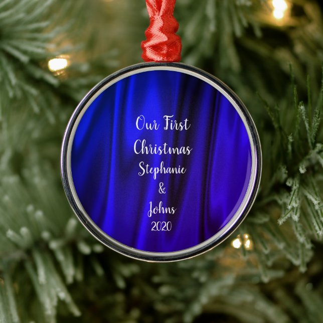 First Christmas Together Bright Blue Satin Royal Ornament Aus Metall (Baum)